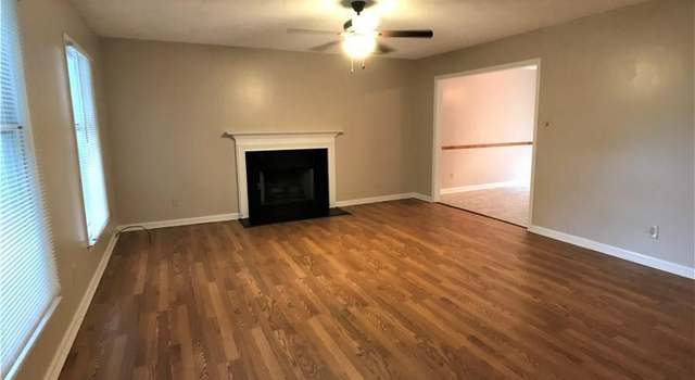 Photo of 1508 Bethesda Woods Ln, Clemmons, NC 27012
