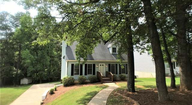 Photo of 1508 Bethesda Woods Ln, Clemmons, NC 27012
