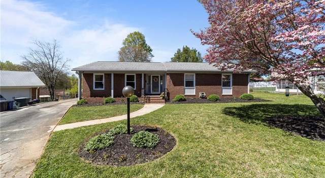 Photo of 3030 Sawyer Ct, Winston-salem, NC 27105