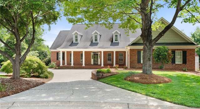 Photo of 105 Fox Lake Ct, Winston-salem, NC 27106