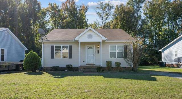 Photo of 812 Pine St, Greensboro, NC 27401