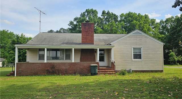 Photo of 914 E Meadow Rd, Eden, NC 27288