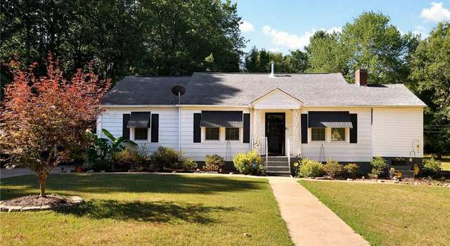 Photo of 308 E 8th St, Lexington, NC 27295