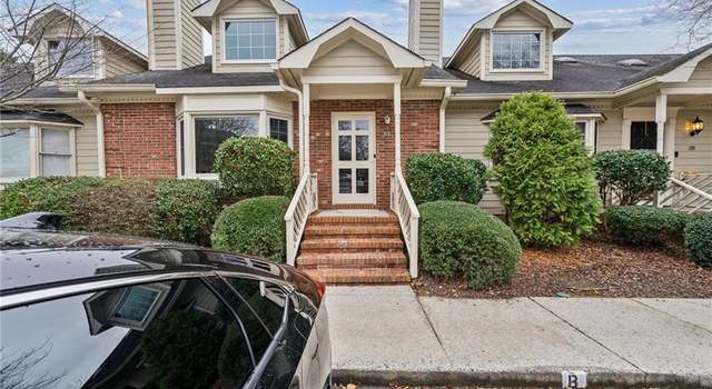 Photo of 18 Park Village Ln Unit C, Greensboro, NC 27455