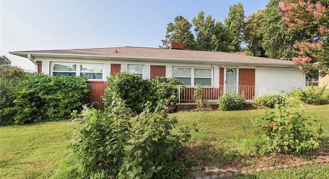 Photo of 7607 Turnpike Rd, Archdale, NC 27263