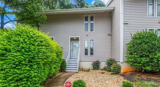 Photo of 3745 Heathrow Dr, Winston Salem, NC 27127