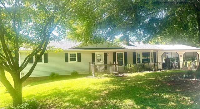 Photo of 2139 Cb Eller School Rd, Elkin, NC 28621