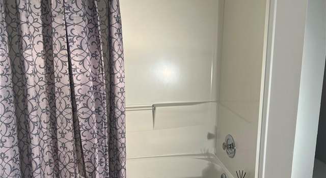 Photo of 210 Gregory St, Jonesville, NC 28642