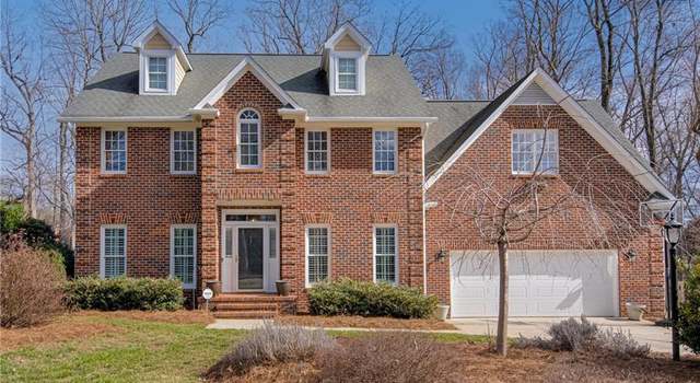 Photo of 4833 Worchester Pl, Jamestown, NC 27282