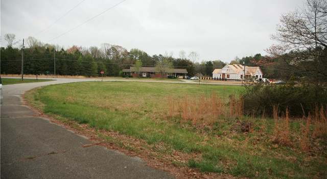 Photo of 510 Bunker Hill Rd S, Colfax, NC 27235