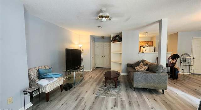 Photo of 3638 Morris Farm Dr Unit 1C, Greensboro, NC 27409