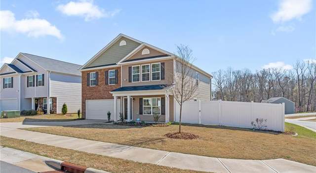 Photo of 1564 Wharton Ave, Winston-salem, NC 27127