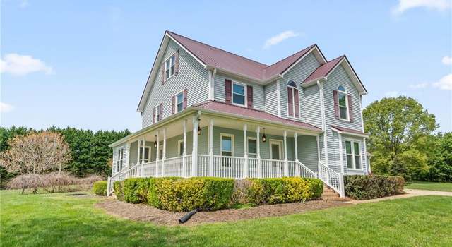 Photo of 8074 Deer Hill Cir, Belews Creek, NC 27009