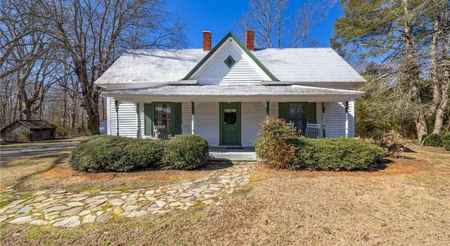 Photo of 7026 Summerfield Rd, Summerfield, NC 27358