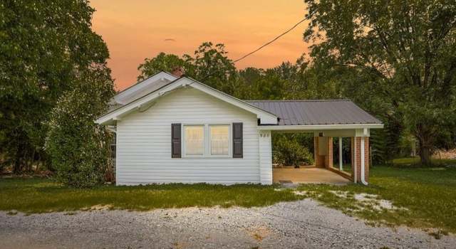Photo of 927 Brooklyn Avenue Ext, Ramseur, NC 27316
