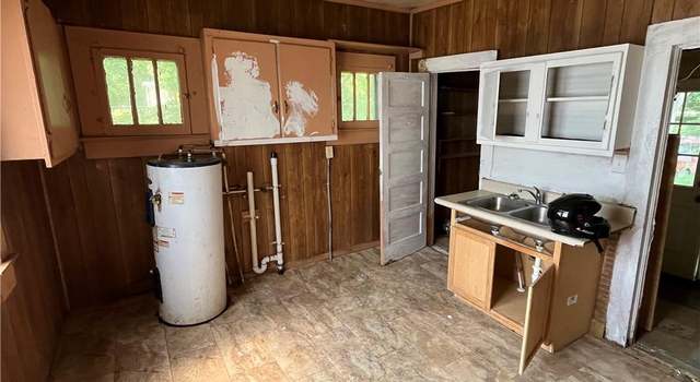 Photo of 705 Commerce Ave, High Point, NC 27260