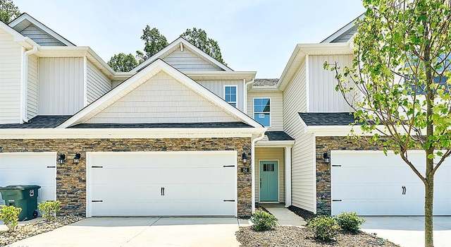 Photo of 1002 Henson Park Dr, Greensboro, NC 27455