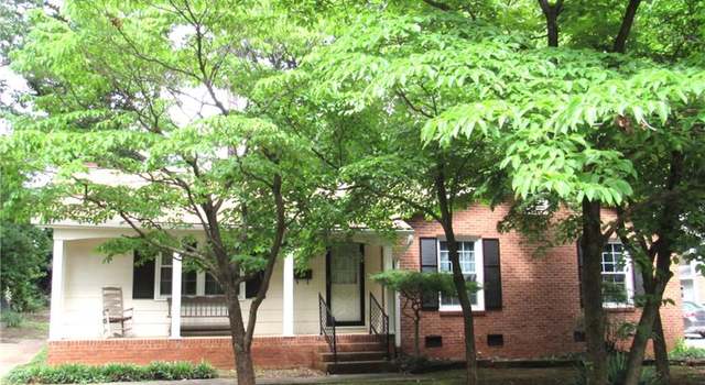 Photo of 3000 Stratford Dr, Greensboro, NC 27408