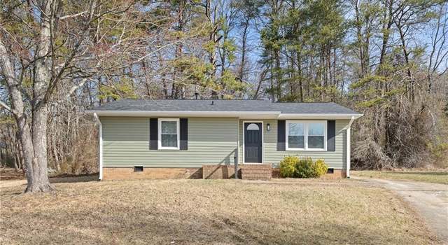 Photo of 3855 Queen Anne Cir, Winston-salem, NC 27106