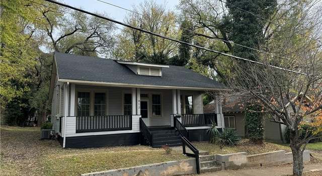 Photo of 913 Gray Ave, Winston-salem, NC 27101