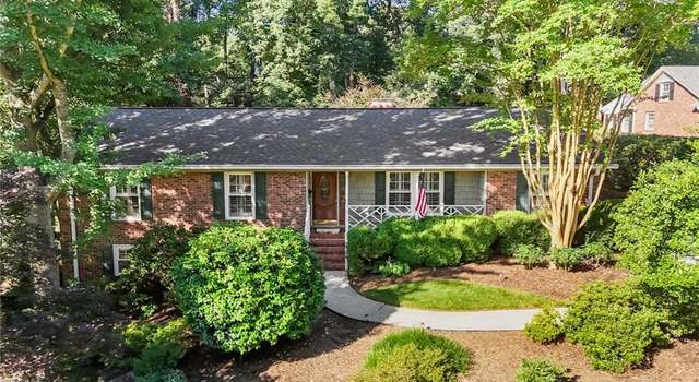 Photo of 1603 Ilchester Ct, Greensboro, NC 27408