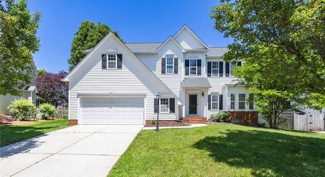 Photo of 3609 Oak Field Ct, High Point, NC 27265