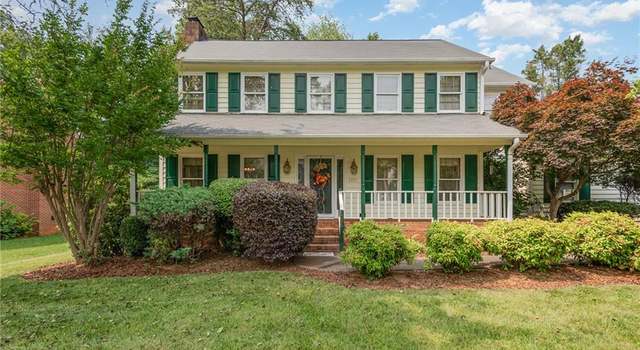 Photo of 2033 Heidelbury Dr, Winston Salem, NC 27106