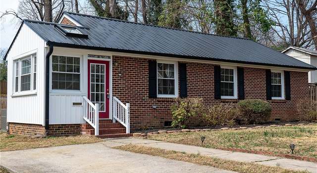 Photo of 2421 Dellwood Dr, Greensboro, NC 27408