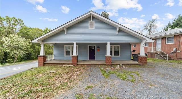Photo of 305 W Kivett St, Asheboro, NC 27203