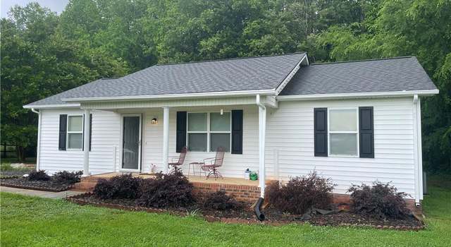 Photo of 5603 Pine Creek Ct, Mcleansville, NC 27301