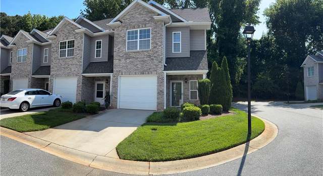 Photo of 628 Friendway Rd, Greensboro, NC 27410