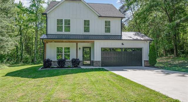 Photo of 7634 Grapevine Rd, Lewisville, NC 27023