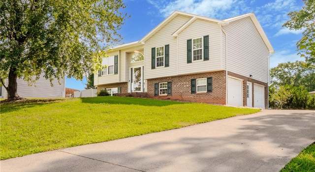 Photo of 113 Lynne Ave, King, NC 27021