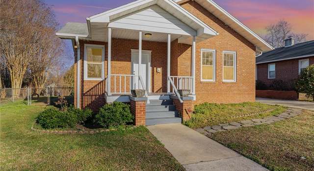 Photo of 1616 Upland Dr, Greensboro, NC 27405