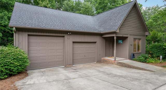 Photo of 598 Ridgehaven Dr, Winston-salem, NC 27104