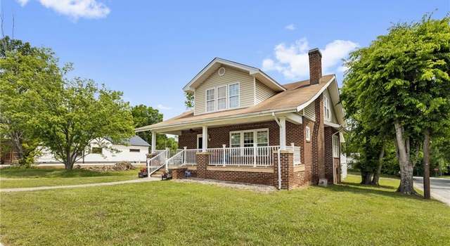 Photo of 1819 Martin Luther King Jr Dr, Greensboro, NC 27406