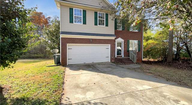Photo of 5403 Carriage Woods Dr, Browns Summit, NC 27214