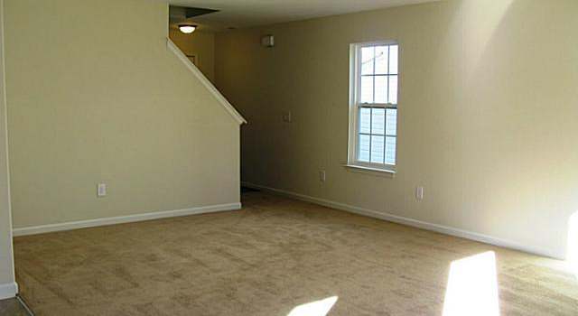 Photo of 1117 Langston Dr, Greensboro, NC 27405
