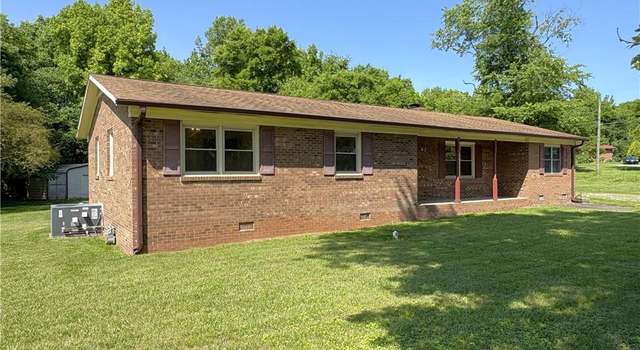 Photo of 801 Ayersville Rd, Madison, NC 27025