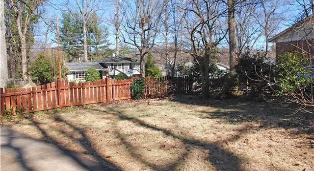 Photo of 2604 Lafayette Ave, Greensboro, NC 27408