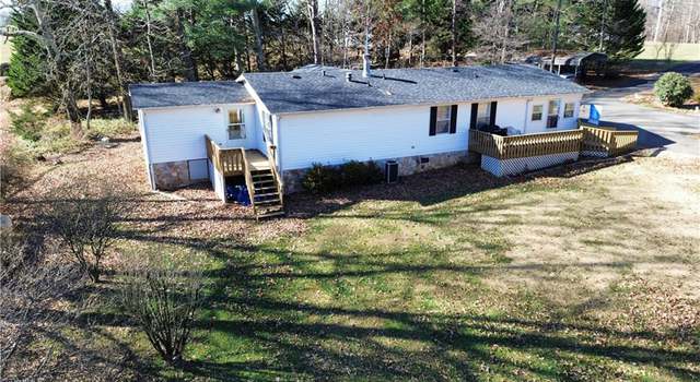 Photo of 314 Highland Pl, Roaring River, NC 28669