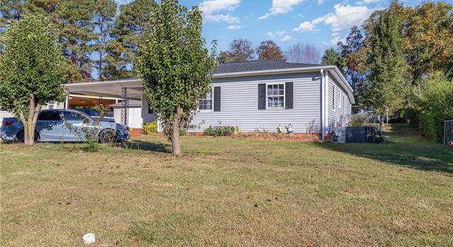 Photo of 411 Greenlawn Dr, Asheboro, NC 27203
