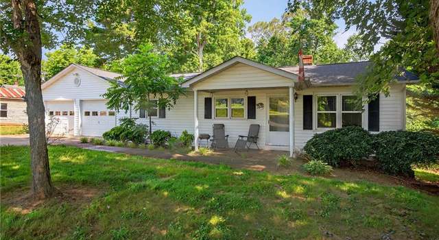 Photo of 209 Brewer Cir, East Bend, NC 27018