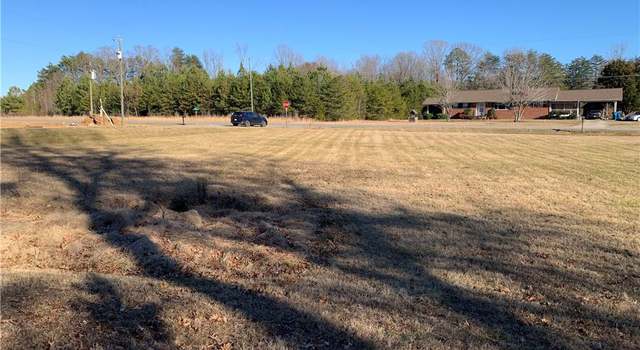 Photo of 510 Bunker Hill Rd, Colfax, NC 27235
