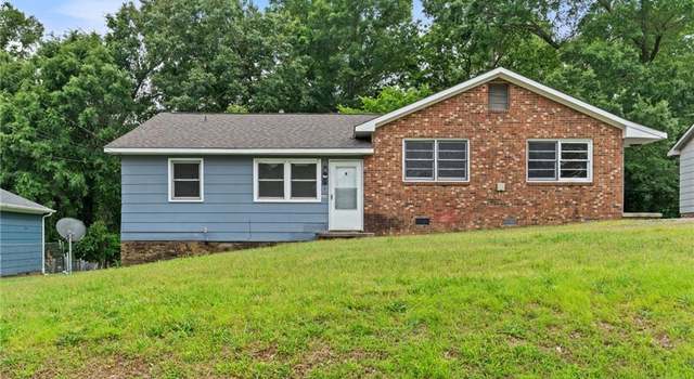 Photo of 1428 Ardmore Dr, Greensboro, NC 27401