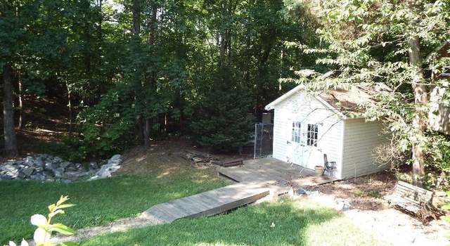 Photo of 2700 Embers Ct, High Point, NC 27265