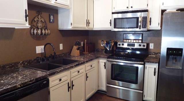 Photo of 2700 Embers Ct, High Point, NC 27265