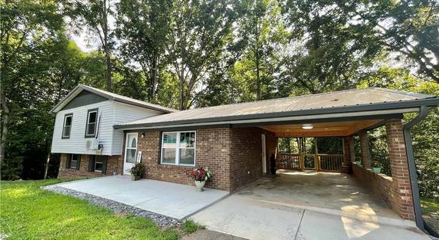 Photo of 297 Oakley Dr, North Wilkesboro, NC 28659