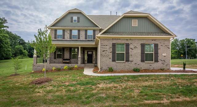 Photo of 7704 Plunk Dr, Stokesdale, NC 27357