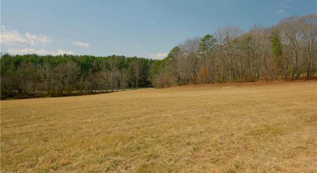 Photo of 3 Jessup Grove Church Rd, Pilot Mountain, NC 27041